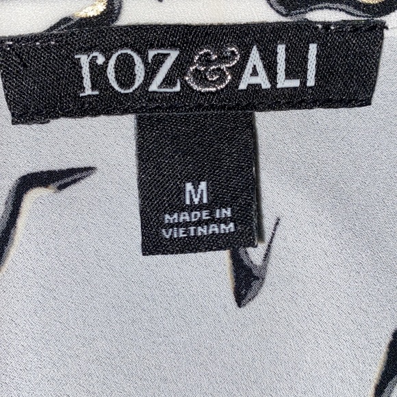 Ron & Ali layered front blouse - Picture 6 of 7